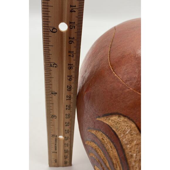 Vintage Hand Carved Gourd Lidded Bowl Roosters Cottage Core Farmhouse Signed - Picture 8 of 9